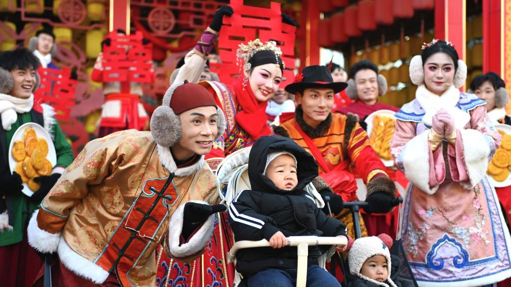 Tourism resort in China's Ningxia attracts people with unique culture