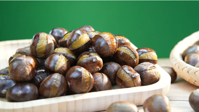 Qinglong county in N China's Hebei develops thriving Chinese chestnut industry