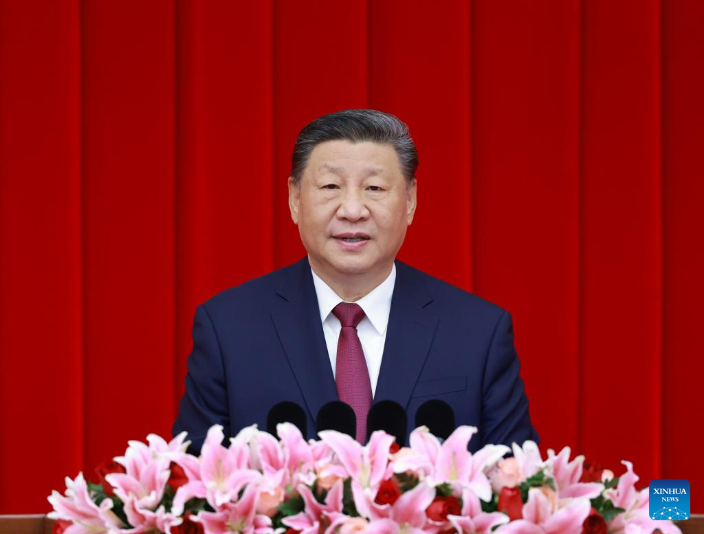 Xi calls for forging ahead to build strong China