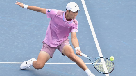 ATP250 Hong Kong Tennis Open: Shang Juncheng of China vs. Pedro Martinez of Spain