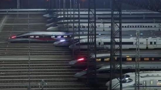 China's 'land-based aircraft carrier' ready for 2025