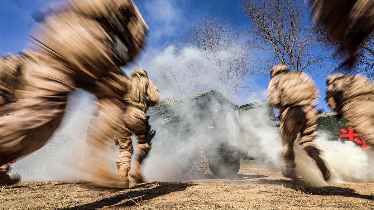 PAP Soldiers Conduct Field Tactics Training