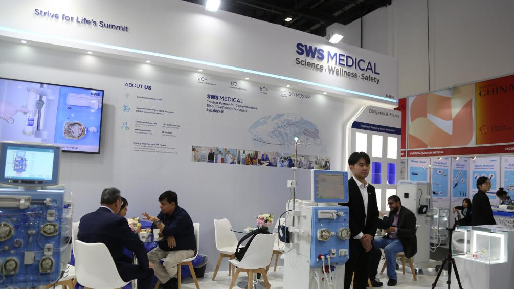 Arab health exhibition showcases Chinese innovations in medical technology