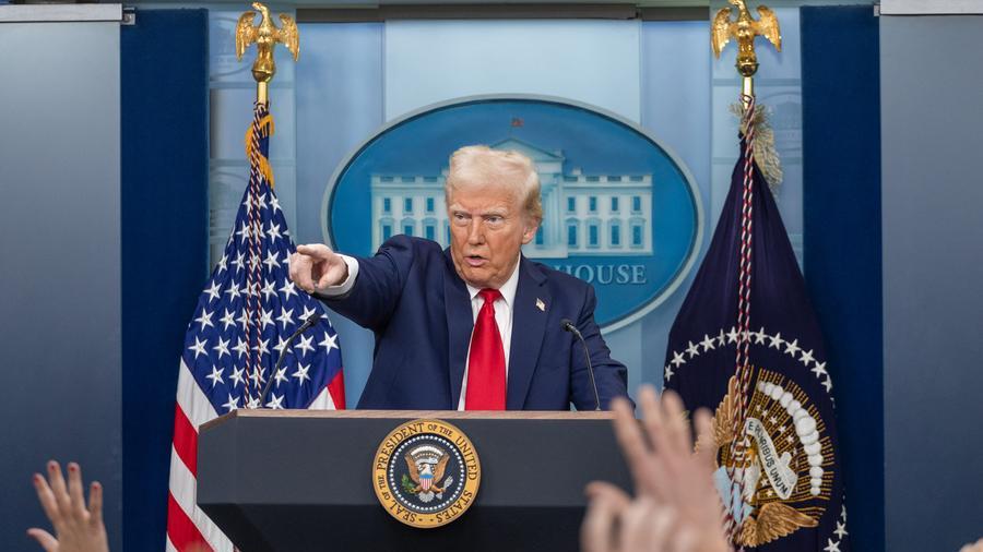 Trump says U.S., Russia to immediately begin negotiations toward ending Ukraine conflict