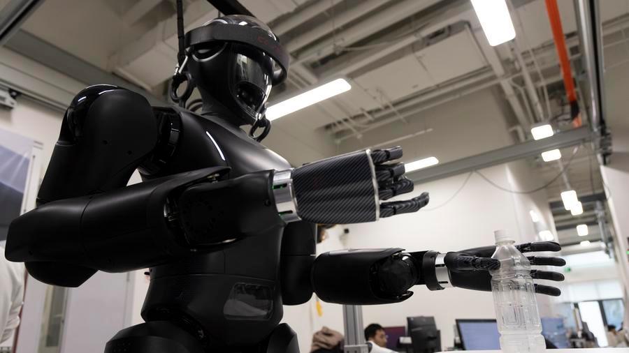 Humanoid robots to run Beijing half-marathon