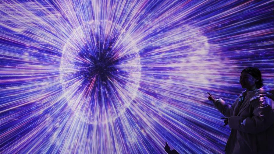 Karst landscape, FAST telescope highlight charms of mountainous Pingtang county