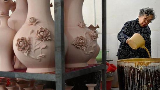 Trending in China | Reviving Ru porcelain: from lost techniques to cultural heritage