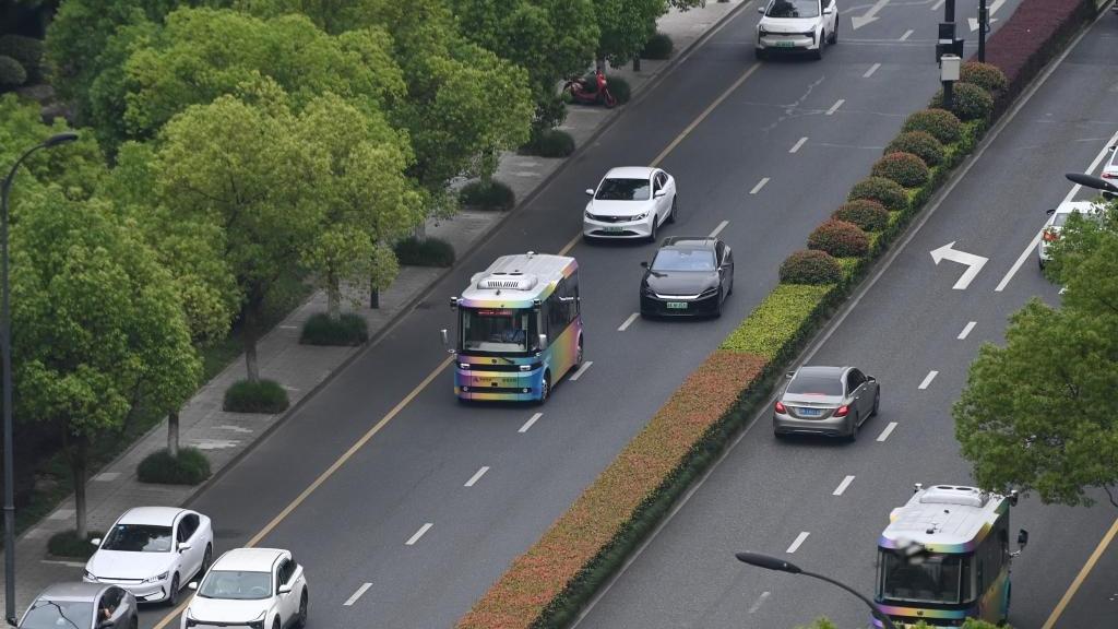 Chinese automakers adjust terminology to clarify assisted driving standards