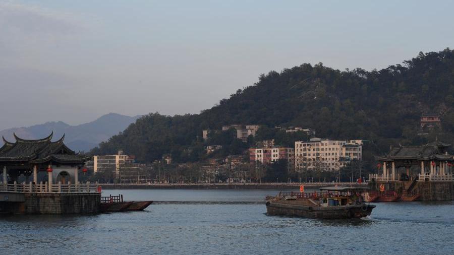 Float on: The transformation of Guangji Bridge