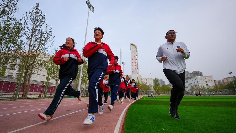 Xinjiang expands sports infrastructure with 88,800 venues by 2024