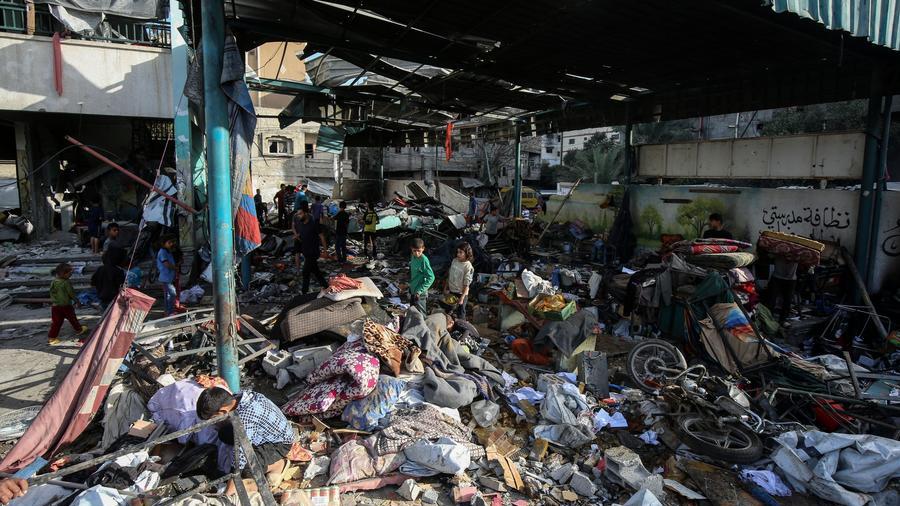 Video reportedly showing thousands of Gazans rushing for aid heartbreaking: UN