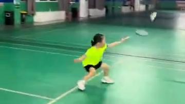 Small player, big talent: 6-year-old shines on badminton court