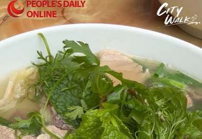 Hanoi Citywalk: When China and Vietnam meet in flavor