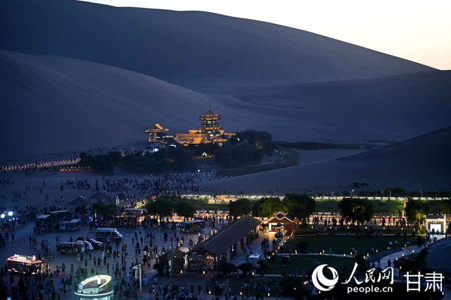 From camel bells to melodies: Summer in Dunhuang offers magical experiences