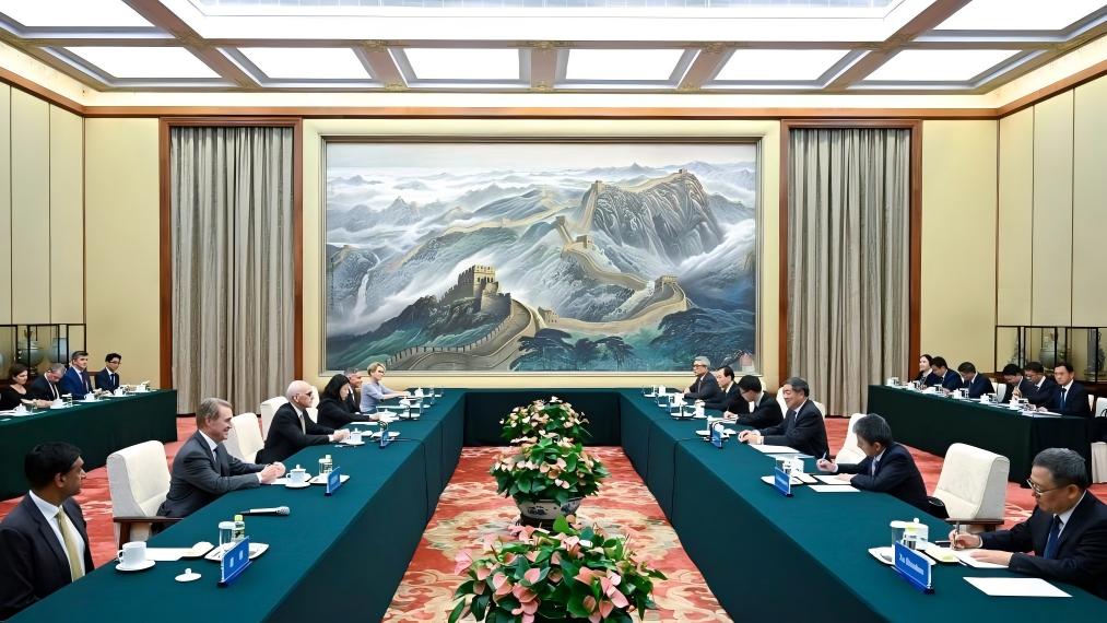 Chinese vice premier calls for stable, sound, sustainable China-U.S. trade ties