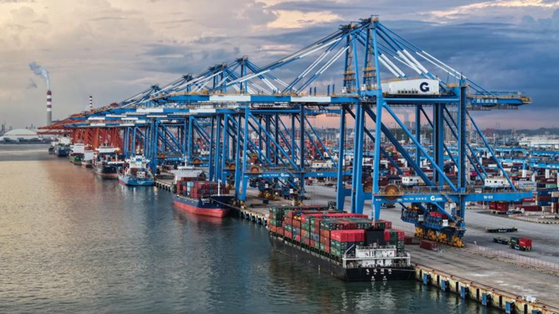 China's landmark trade corridor cargo volume surges