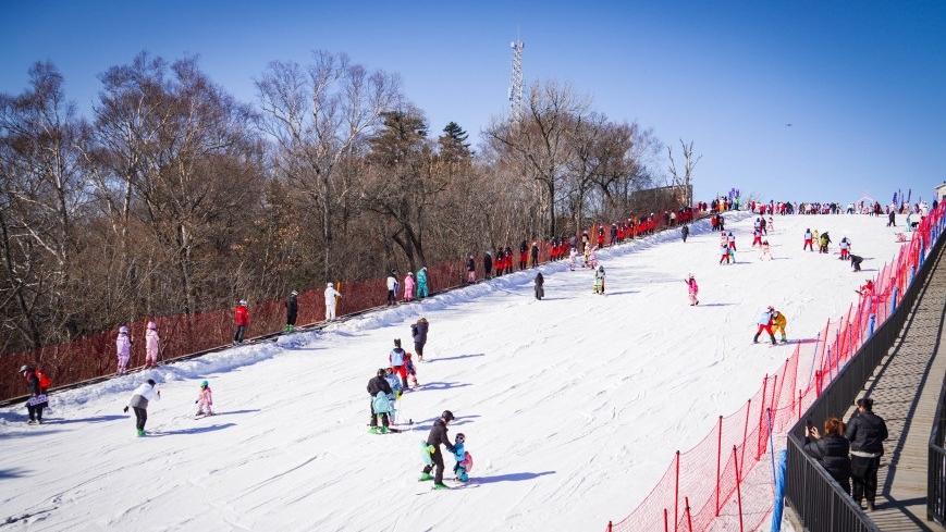 Yabuli Ski Resort in NE China's Heilongjiang opens for winter season