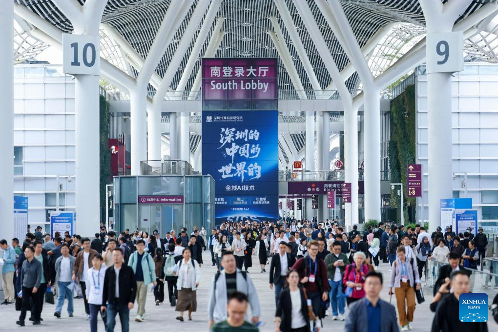 Global tech players convene at major China fair in Shenzhen