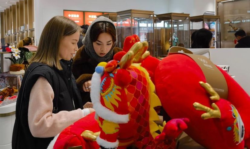 From tea sets to tech, China-chic captivates global consumers