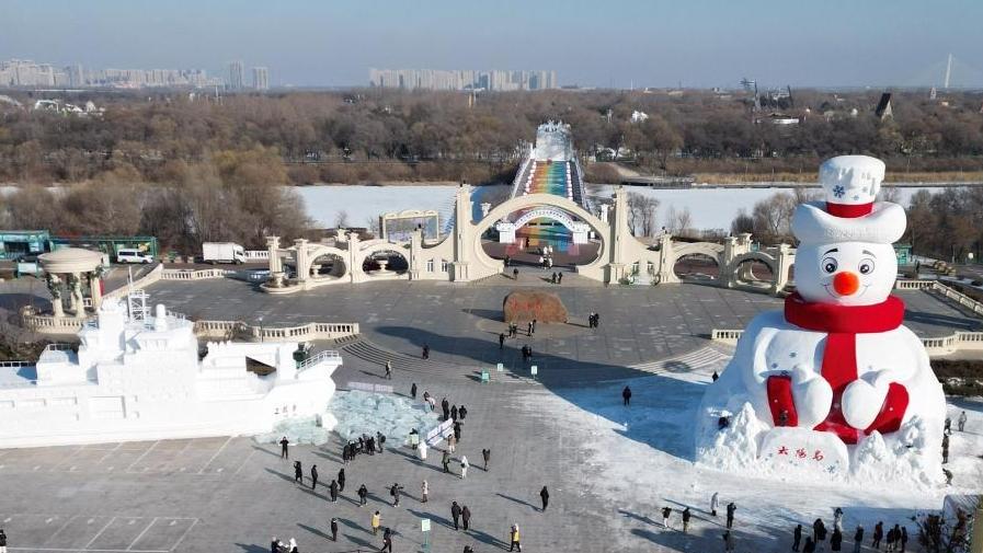 Iconic snow sculpture landscape of 38th Sun Island Int'l Snow Sculpture Art Expo unveiled
