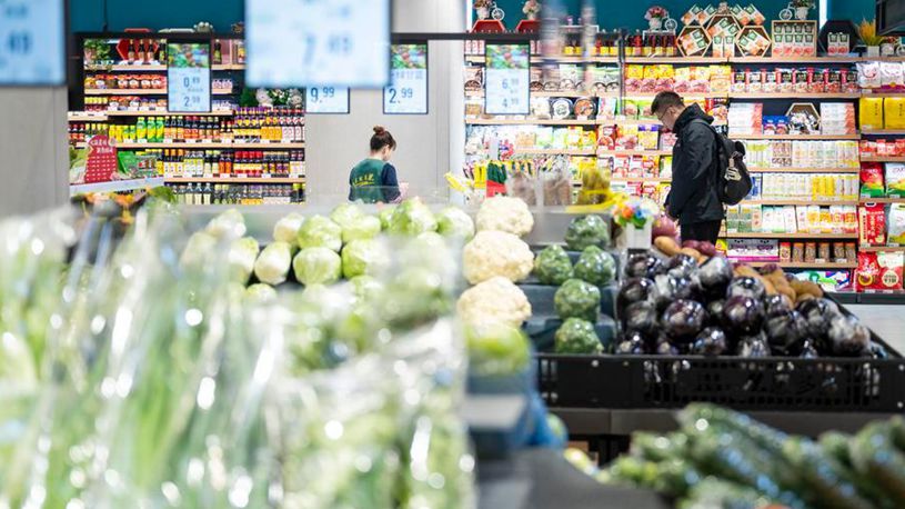 China's CPI up 0.7 pct in November