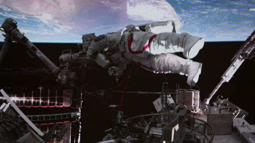 Shenzhou-21 astronauts complete first series of extravehicular activities