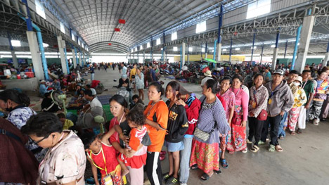 Cambodian evacuees from border conflict with Thailand rise to over 300,000: ministry