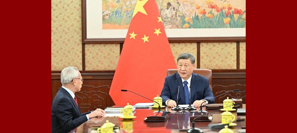 Xi hears report from Macao SAR chief executive
