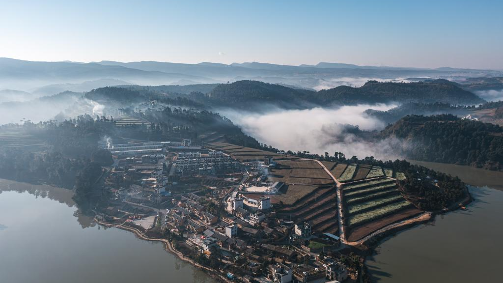 China's Qujing City transforms local ecological advantages into tourism resources