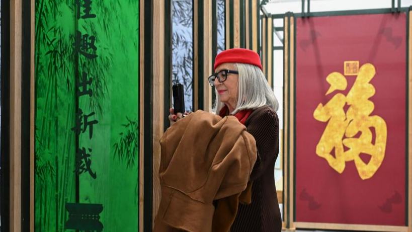 Exhibition of Chinese life aesthetics held in Madrid, Spain