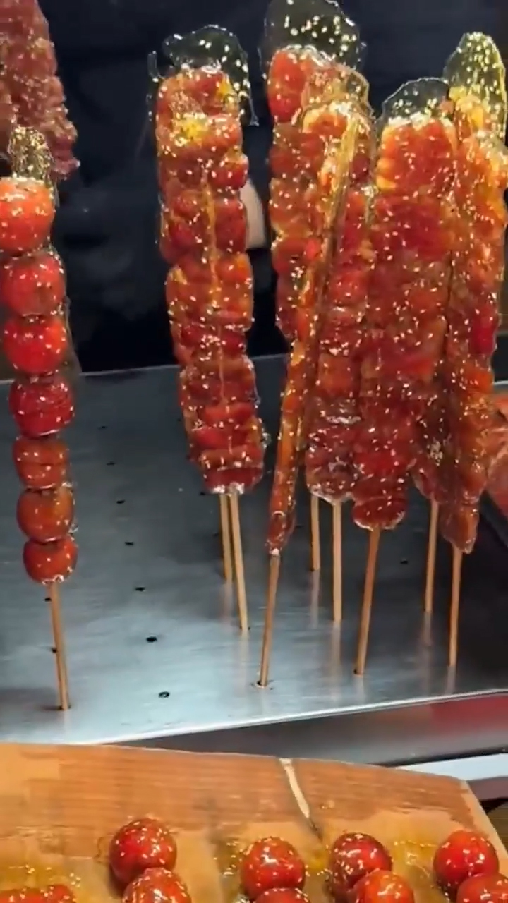 Trending in China | Tanghulu