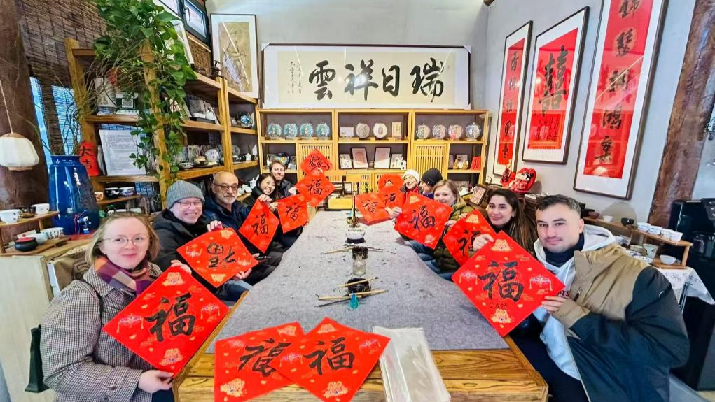 The "cultural ferrymen" offering a more authentic glimpse into everyday China