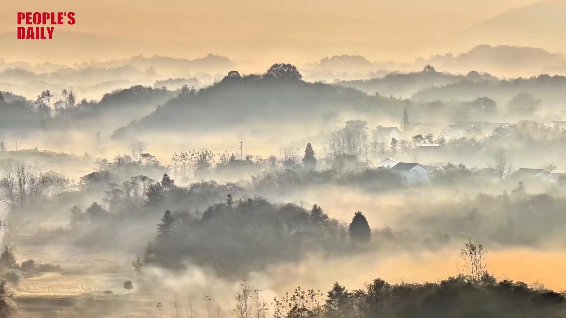 Misty mountains echo ancient brushstrokes