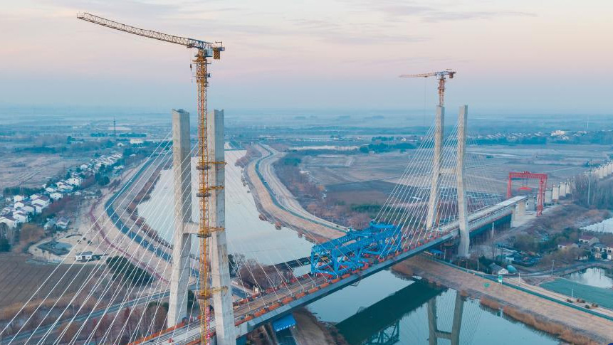 Cable-stayed bridge across Chuhe River completes closure in Nanjing, China's Jiangsu