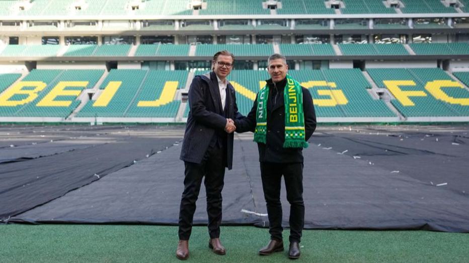 In pics: new sports general manager and new head coach of Beijing Guoan