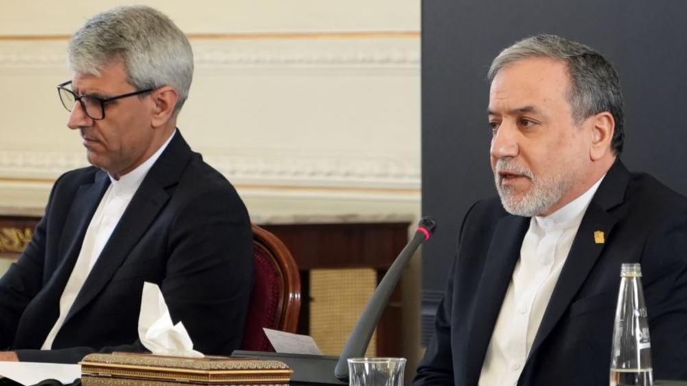 Iranian FM says ready for war but open to dialogue following Trump's threats