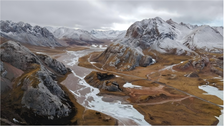 Winter scenery in Zadoi County, NW China's Qinghai