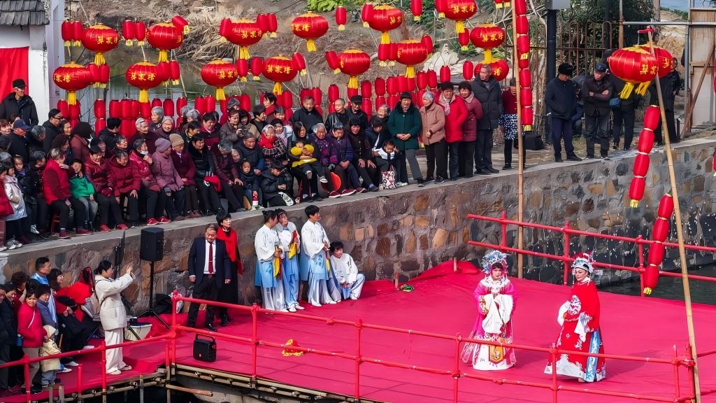 Festive activities held as Chinese New Year approaches at Mojiaqiao Village in Hangzhou