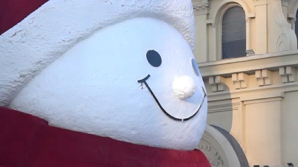 Building Harbin's giant snowman