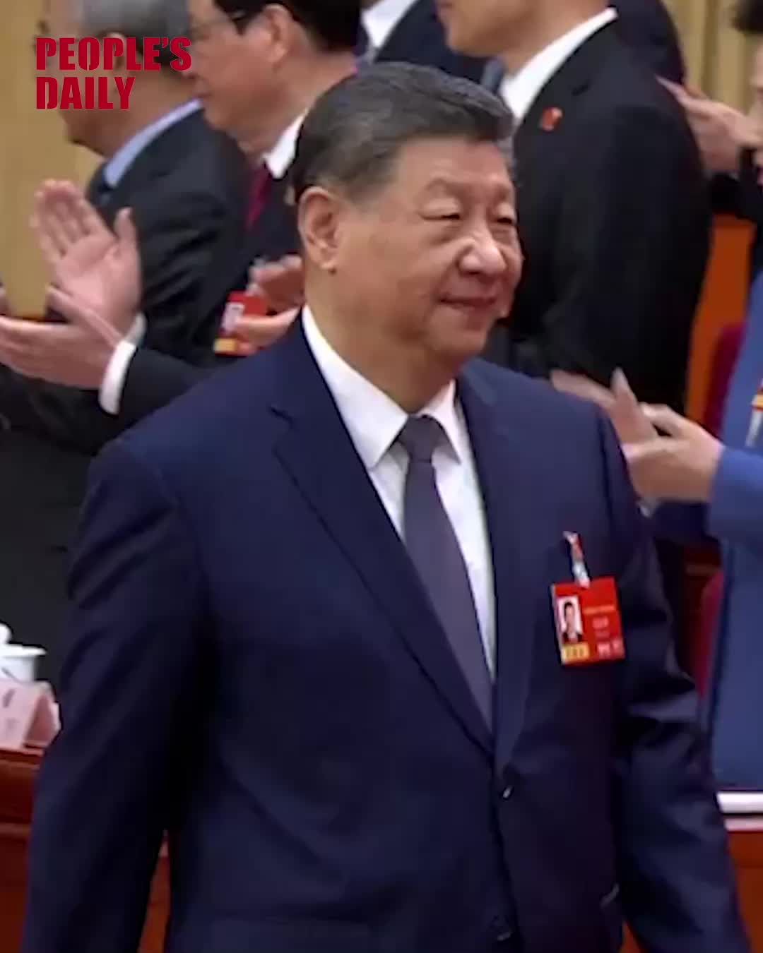 Xi attends plenary meeting of NPC annual session