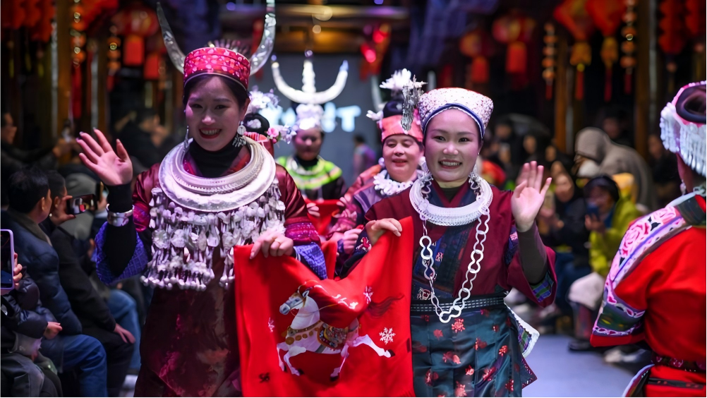 "Village T" fashion show held in China's Guizhou