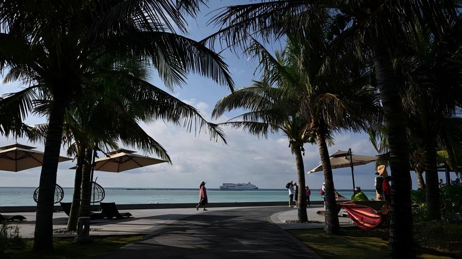 Eco-protection efforts turn island green in S China's Hainan