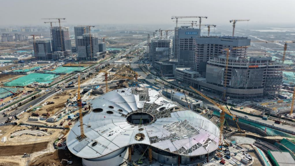 Main structure of urban cultural square capped in Xiong'an New Area