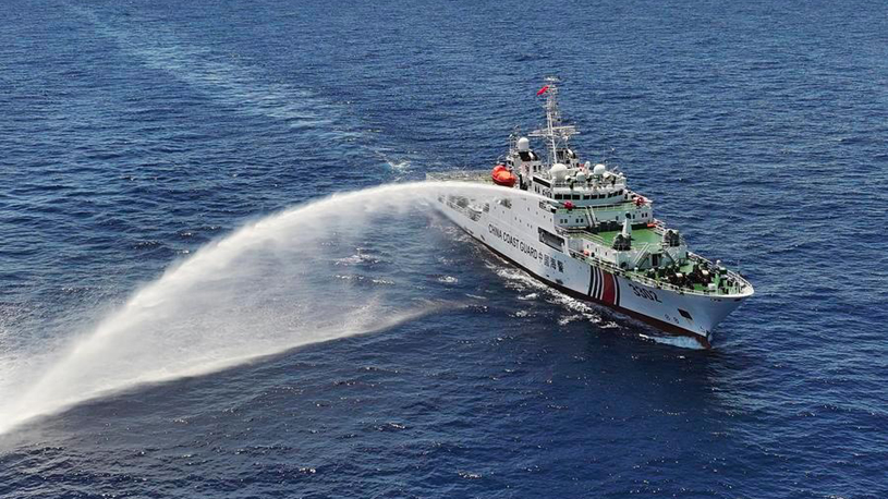 InPics | China Coast Guard vessel Chuanshan conducts law enforcement training in South China Sea