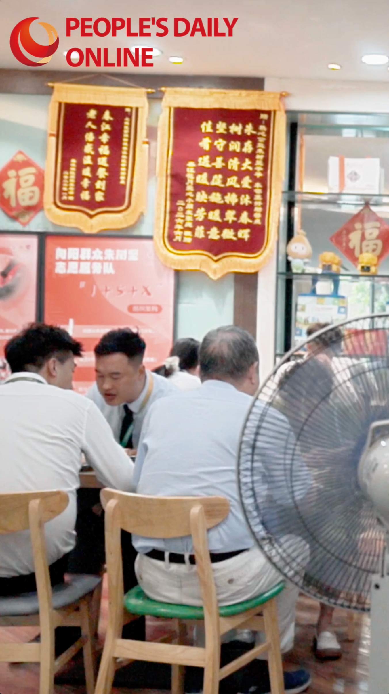 Lunchtime at a community meal service site in Hangzhou, E China