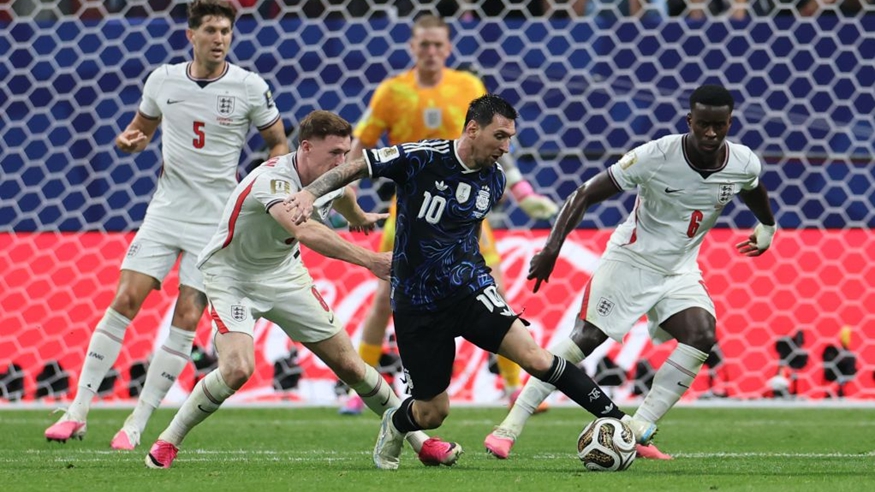 Martinez sends Argentina into World Cup final