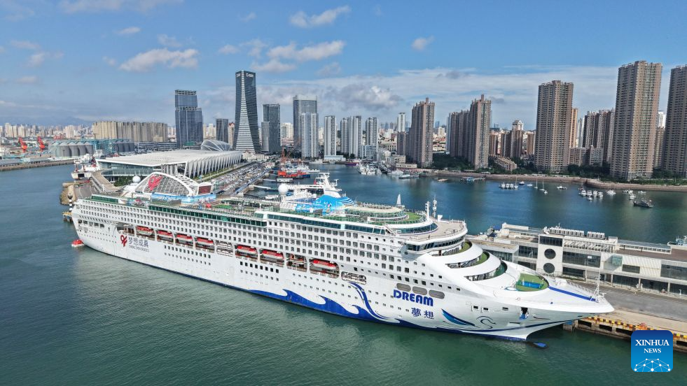 Cruise tour event kicks off as part of Qingdao Int'l Beer Festival in E China