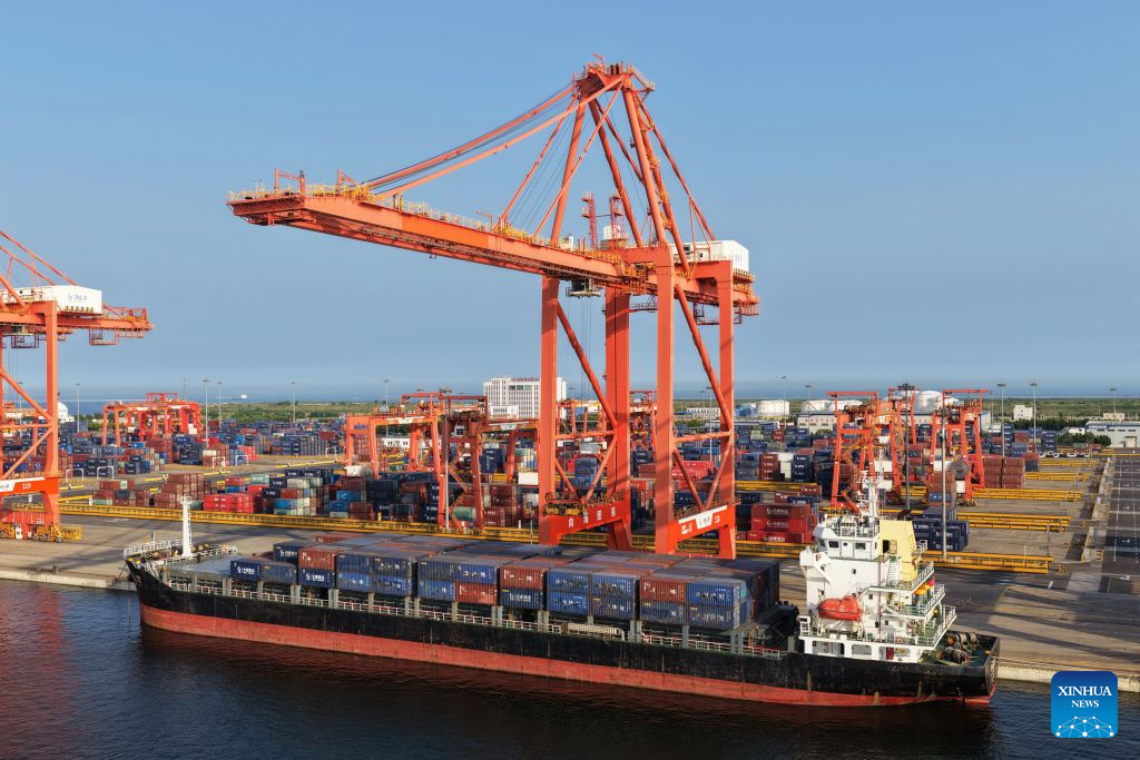 Cargo throughput of Tangshan Port reaches 445.56 million tonnes in H1