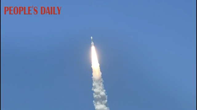 Gravity-1 Y4 carrier rocket blasts off, sending nine satellites into orbit
