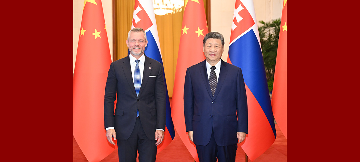 Xi holds talks with Slovak president in Beijing